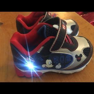 Mickey Mouse light up tennis shoes